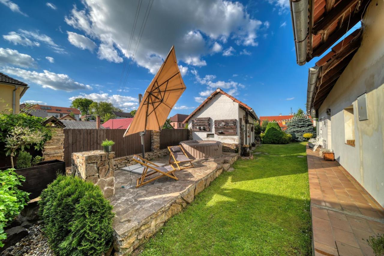 Chaloupka U Potoka Villa Kutná Hora Buitenkant foto